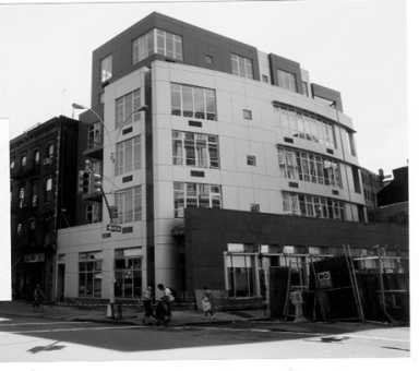 bowery-2003-08-12_z