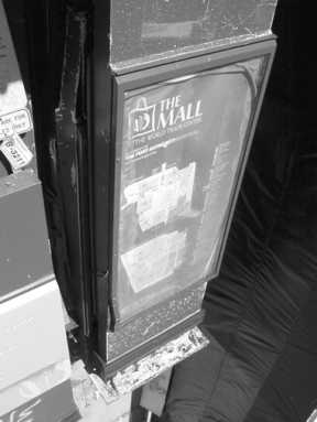 mall-2004-04-15_z