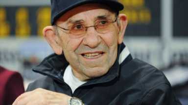 yankees retired numbers – berra – 8