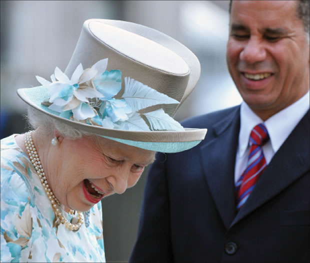 queen-2010-07-15_z