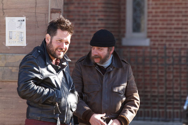Regardless of Preference, They’ve Got Your Type 6 Photo by Niko Tavernise Rene (Paul Rudd) and Dennis (Paul Giamatti) try to make a quick buck selling trees, in “Almost Christmas.”