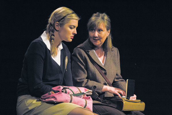 Immediate, Uncompromising and Socially Conscious 1 Photo by Kacey Anisa Left to right: Sara Hogrefe & Dara O'Brien.
