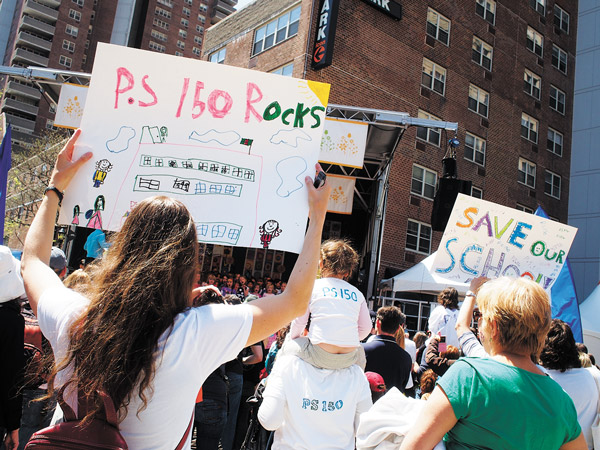 P.S. 150 parents fight effort to evict school from Tribeca 1 Downtown Express Photo by Milo Hess