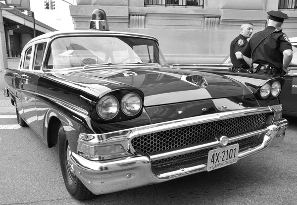 Just Do Art! 3 Photo courtesy of The New York City Police Museum Classic patrol cars come to Front St., on June 8.