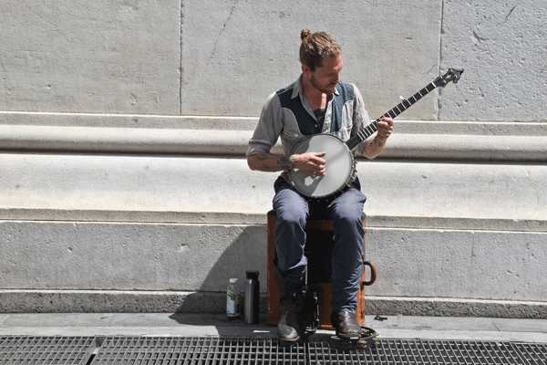 banjo-man
