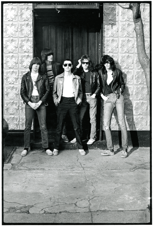 Arturo the V… Do you remember rock ’n’ roll radio? 4 Photos by Roberta Bayley