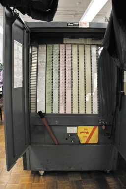 voting-machine,-photo