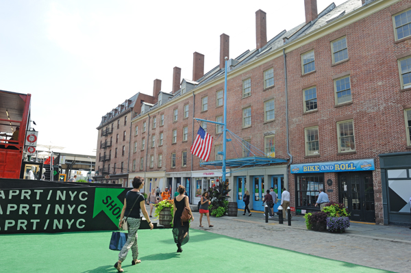 Seaport developer quietly moves to transform the area 1 The Howard Hughes Corp. could be able to take control over more properties on Fulton St. as a result of June agreements signed with the city. Downtown Express photo by Terese Loeb Kreuzer.