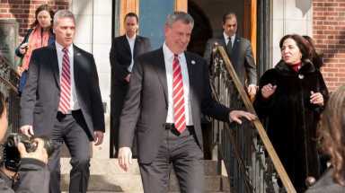 Mayor Bill de Blasio staten island – cropped