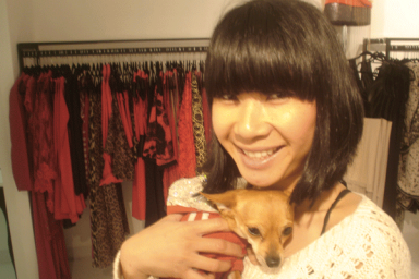 Monica-Phromsavanh-her-chic-Chihuahua-Reina