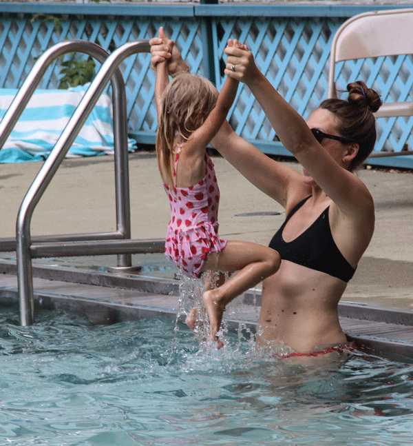 kids-pool-7026