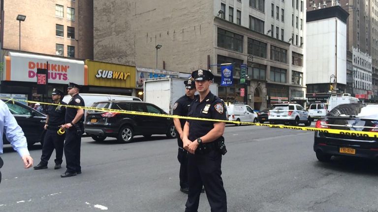 cops amny