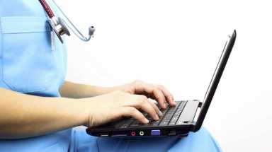 Nurse / lii cropp