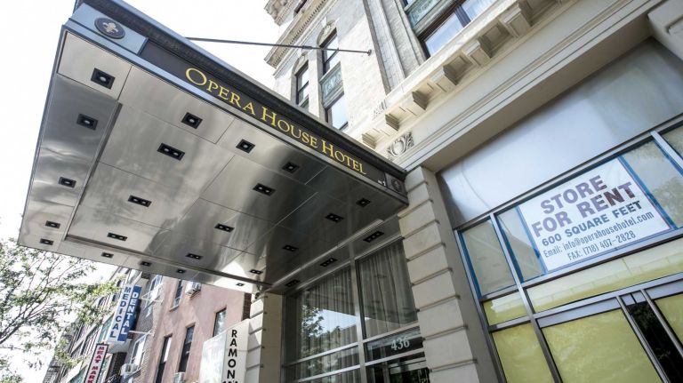 nyLEGI – The Opera House Hotel