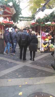 ROGERS-holiday-market-IS