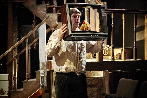 Discover a new state of Tennessee 4 Ford Austin (seen here in “A Recluse and His Guest”) overcame a prognosis of total paralysis, to give a moving performance as Ott — the titular “Recluse.” Photo by Antonis Achilleos.