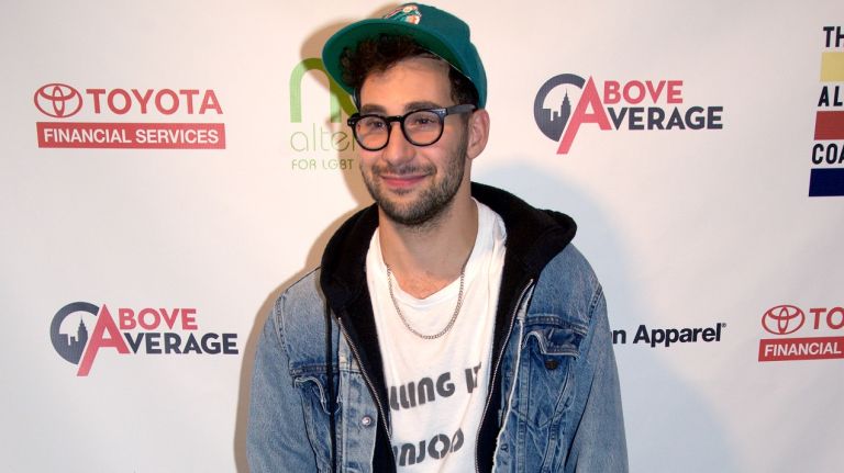 jack antonoff cropped / mg