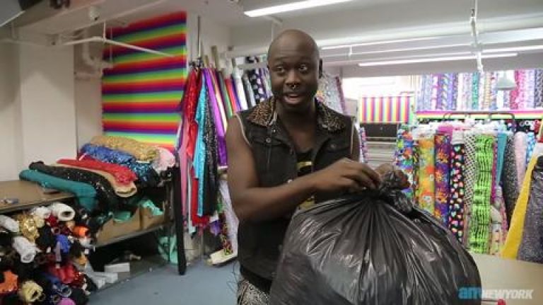 Bob the Drag Queen goes shopping with amNewYork 1 Bob the Drag Queen goes shopping with amNewYork