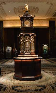 CHEN-waldorf-clock-IS