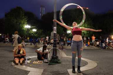 hula-hoop-union-square