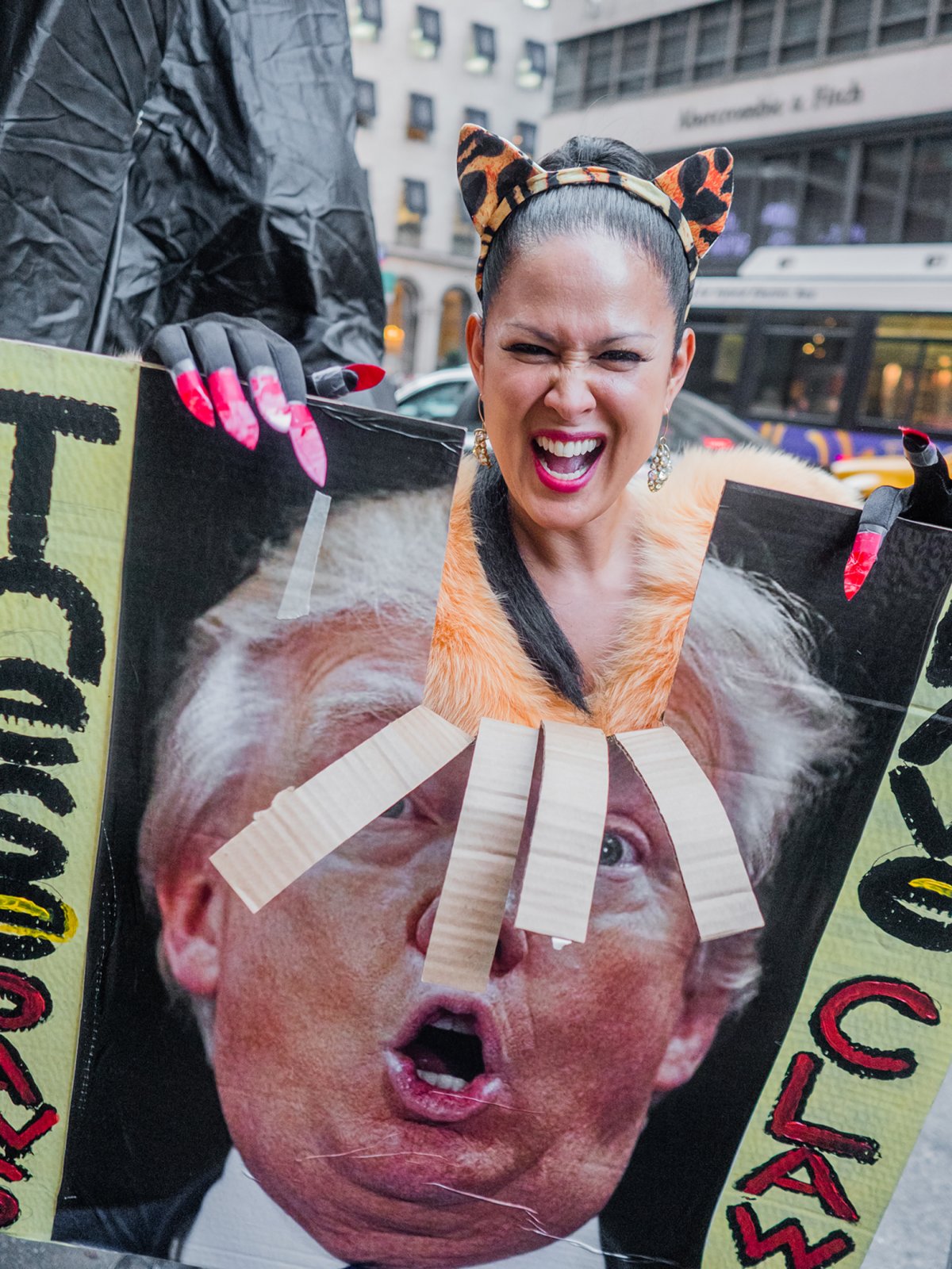 Mee-youch! Women ‘grab’ the floor and claw back at Trump 9 trump-protest-2016-10-27-v02vilprint_webweb