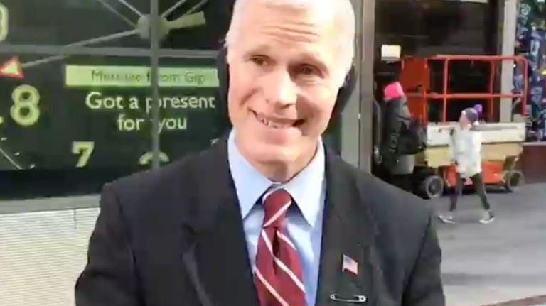 Mike Pence lookalike fundraises for charity in Times Square 1 Mike Pence lookalike fundraises for charity in Times Square