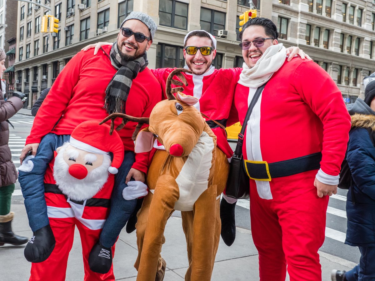 Ride on, SantaCon! 19 Photos by Milo Hess