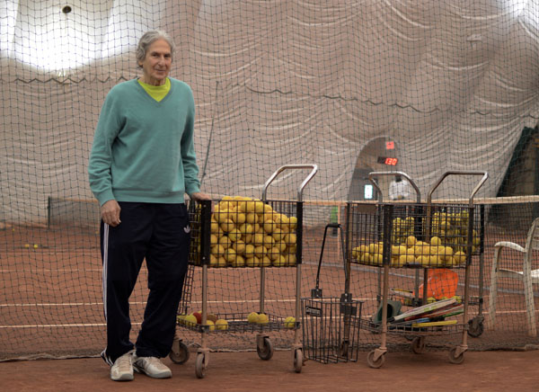 Queensboro Oval’s Fate Still Uncertain, Sutton East Tennis Given Another Year 1 Tony Scolnick, owner of the Sutton East Tennis Club. | JACKSON CHEN