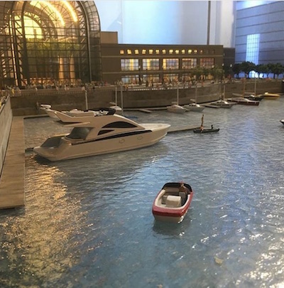 What A Small — and Amazing — World! 4 The North Cove Yacht Harbor at the World Financial Center. | GULLIVERSGATE.COM
