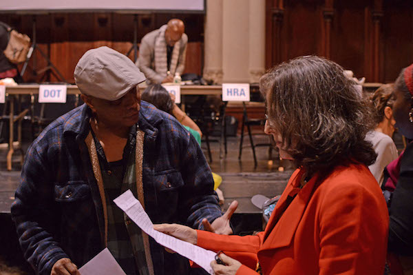 Tenant, Pedestrian Well-Being Dominate UWS Town Hall 2 Rosenthal chats one on one with an attendee at the April 25 town hall. | JACKSON CHEN