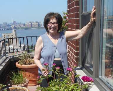 feminist-reunion-brownmiller-2017-05-25-v01,VIL,PRINT_WEB,WEB