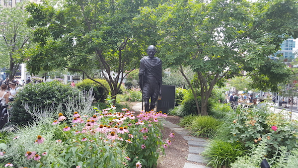 Talking Statues project has history asking, ‘Can you hear me now?’ 3