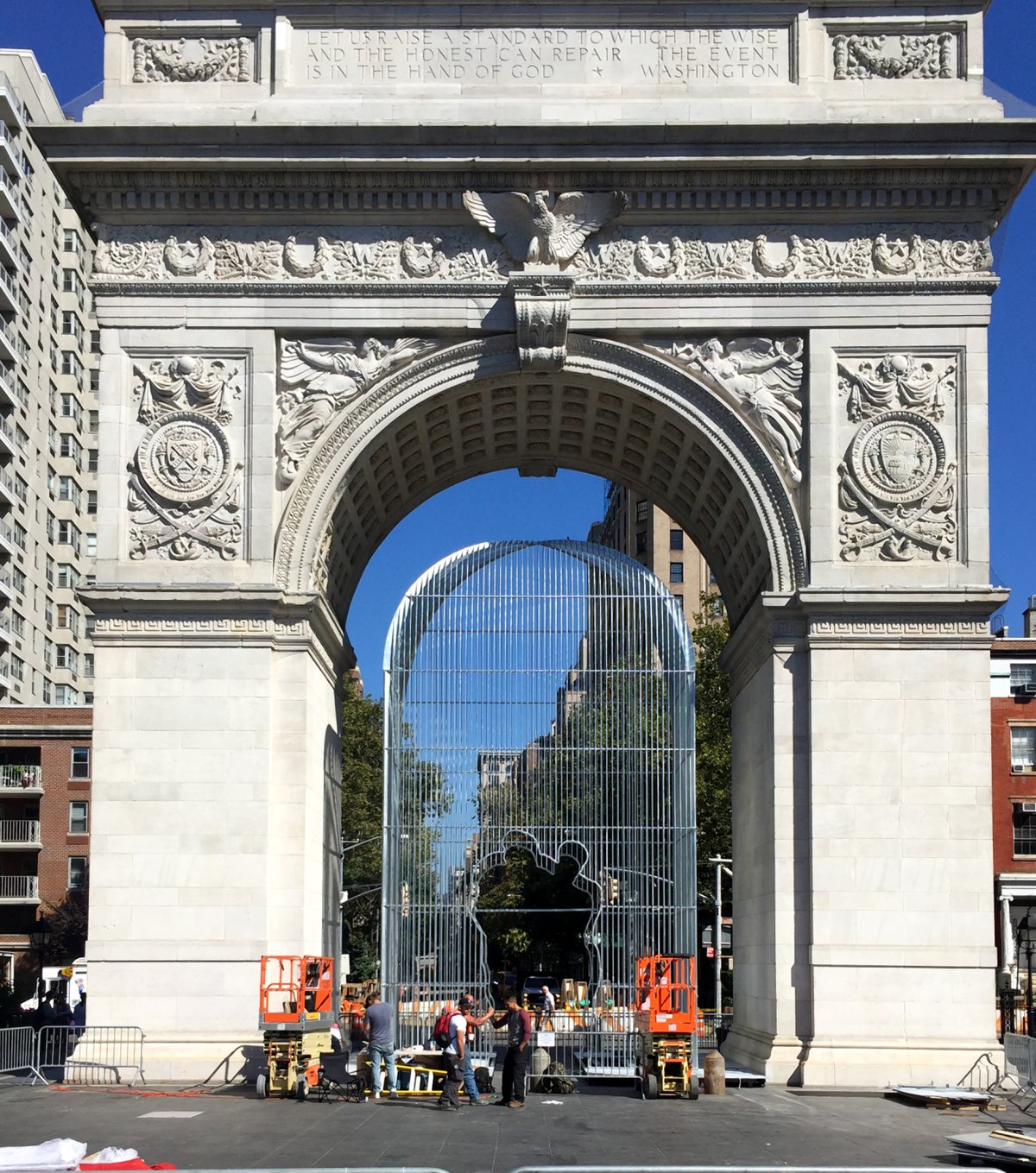 Arch artwork goes up in 2 days, to last 4 months 3