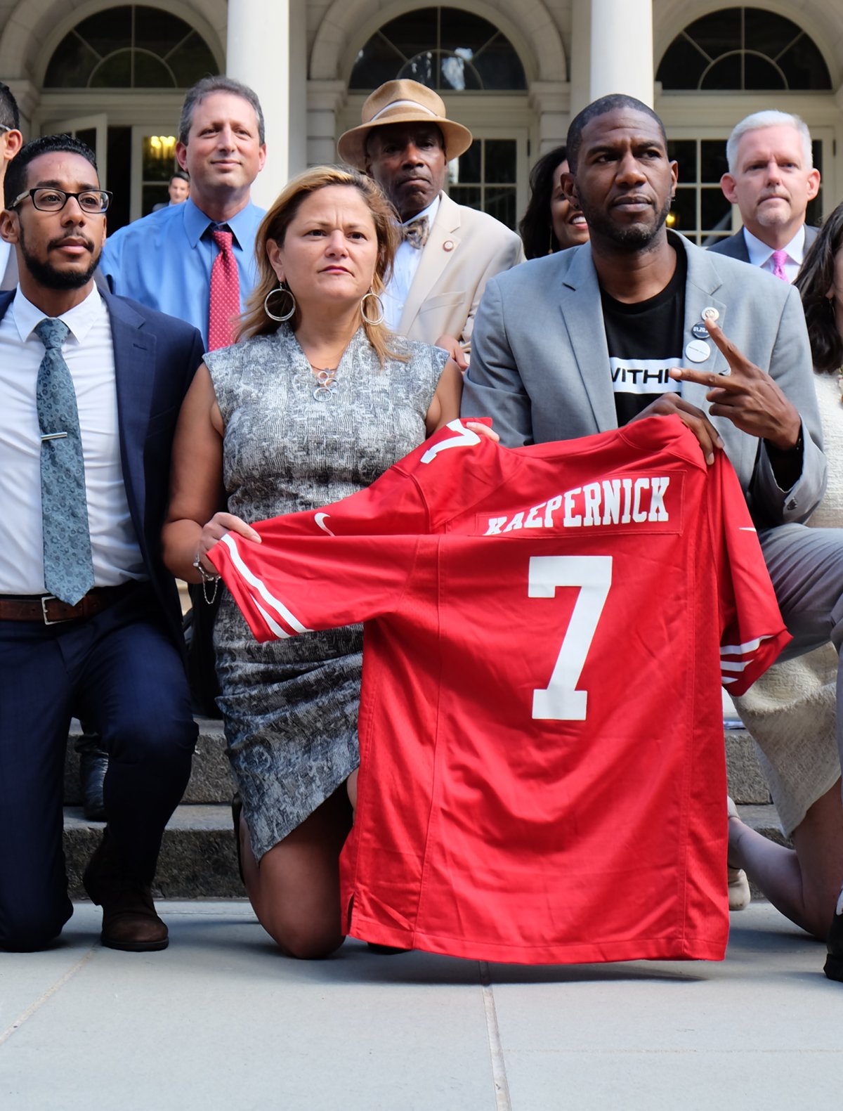 Kneeing Trump right in the... 3
