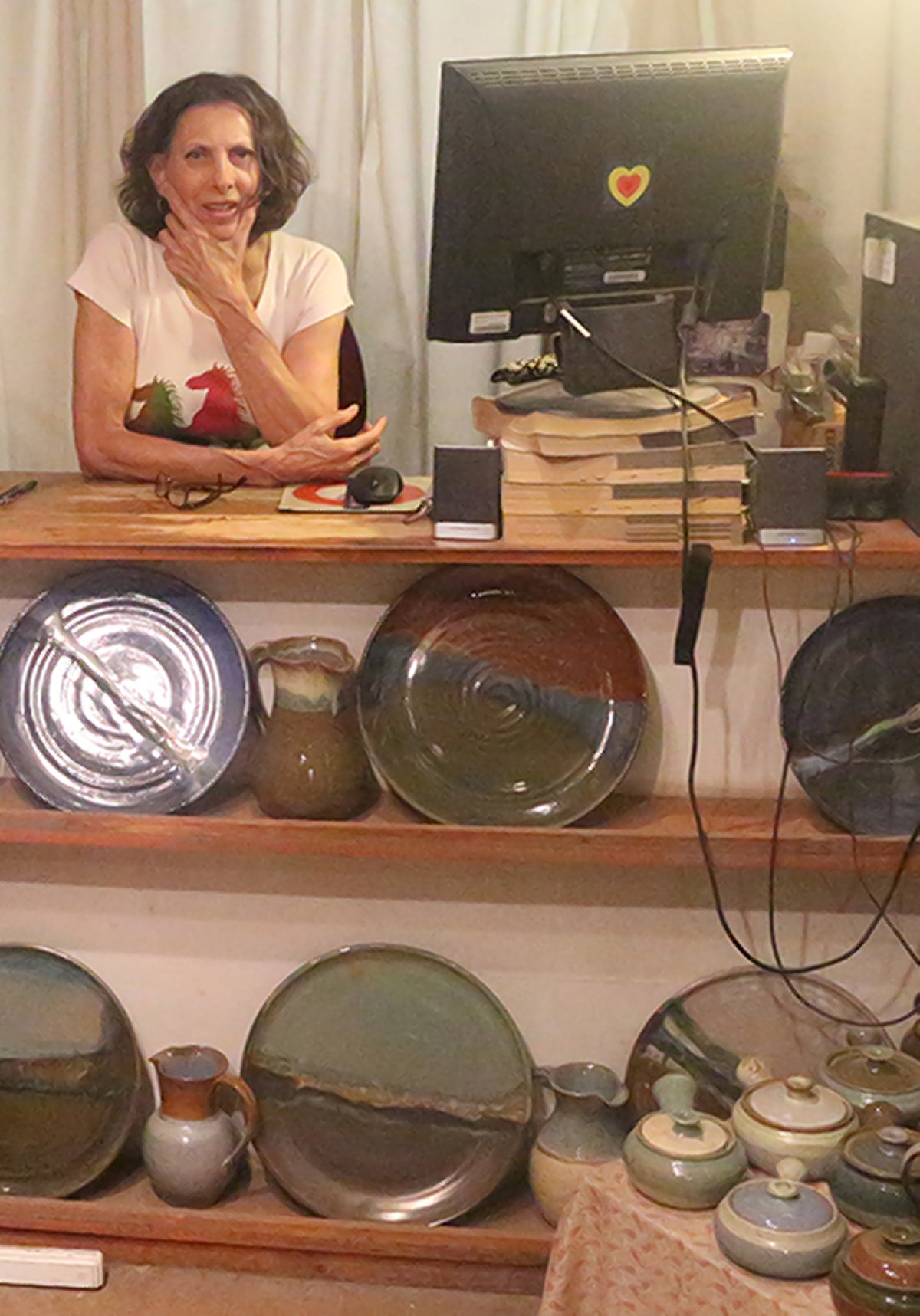 Pottery shop can’t survive the real-estate spin 2