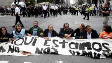 Trump Tower protest over DACA leads to arrests