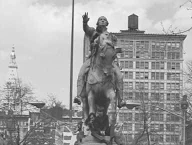 statues-weinberg-global-village-2017-09-21-v,VIL,PRINT_WEB,WEB