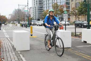 bike-path-security-2017-11-09-pic3DEPRINT_WEBWEB