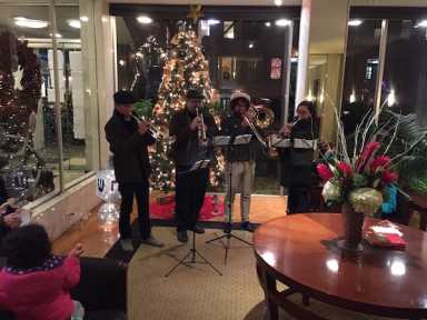 Dec14_CA_Caroling