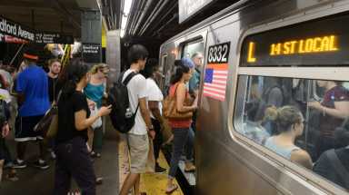 l train — cropped/lt