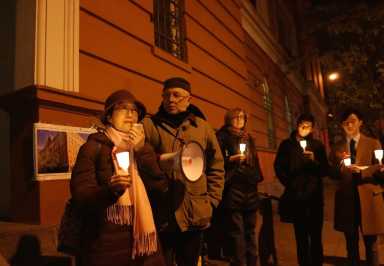 rivington-house-vigil-chin-2017-12-07-v,VIL,PRINT_WEB,WEB