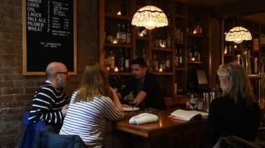 Brooklyn pub provides unique music scene