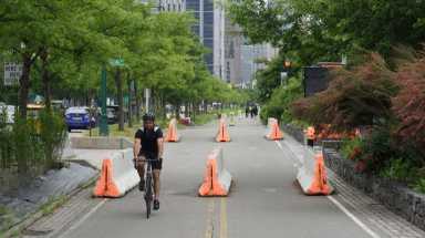 AMNWBIKE180529_S9N_WEB