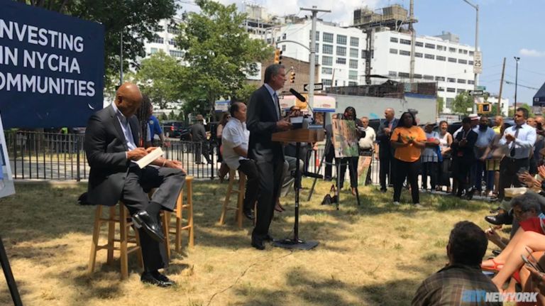 De Blasio describes border crossing into Mexico 1 De Blasio describes border crossing into Mexico