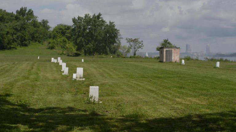 Hart Island inaccessibility slammed as city considers NYC Parks control 1 amNWHART190531_photos