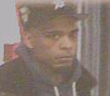Push-in robbers target hotel guests in rooms 2