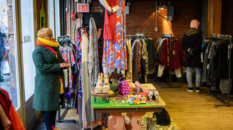 Goodwill and Google collaborate on ultra-fashionable pop-up stop at Chelsea Market 1 amFSPOP190220_photos