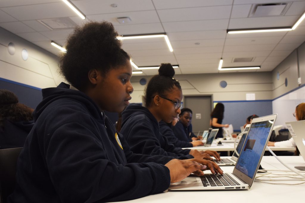 Google gives young coders of color access 2