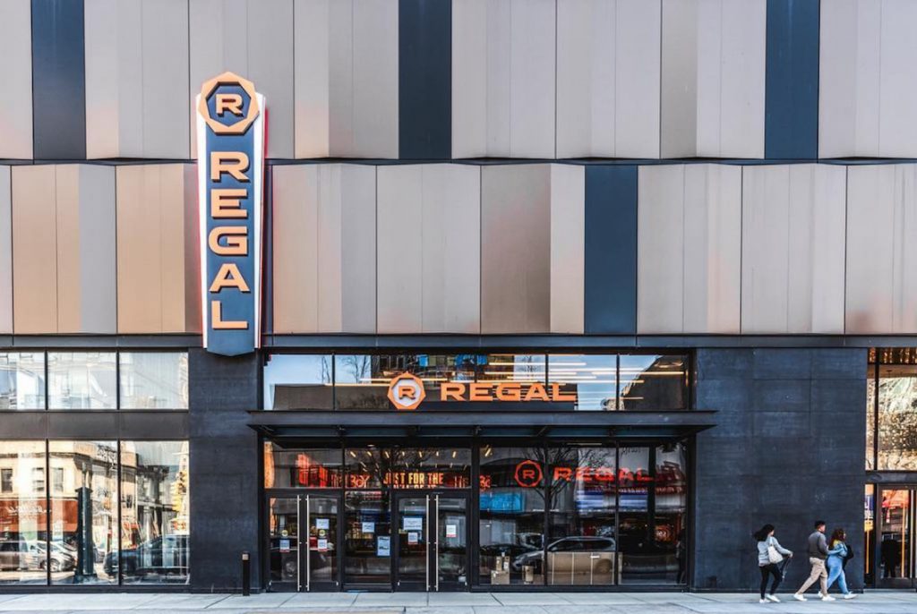 14-screen theater opens at Essex Crossing 3
