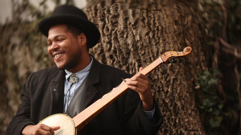 amPMFOLK190404_photos